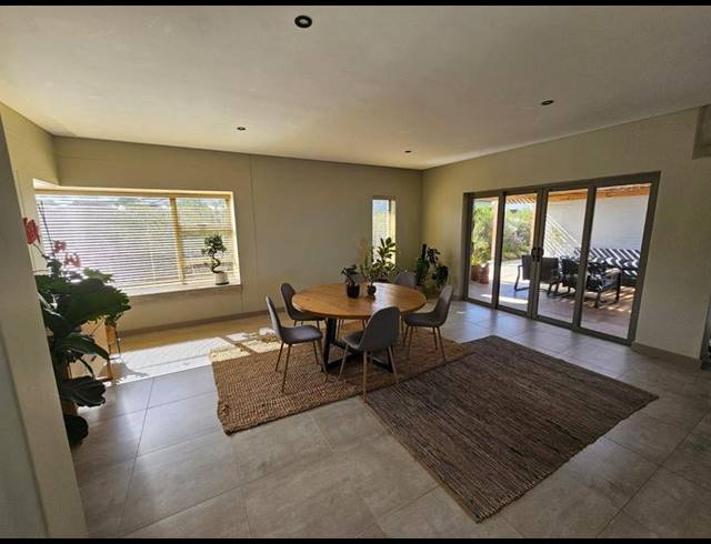 3 BEDROOM HOUSE FOR SALE IN PARADISE COAST